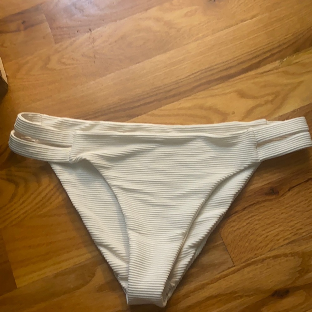 Citrine Swim bikini bottom EUC